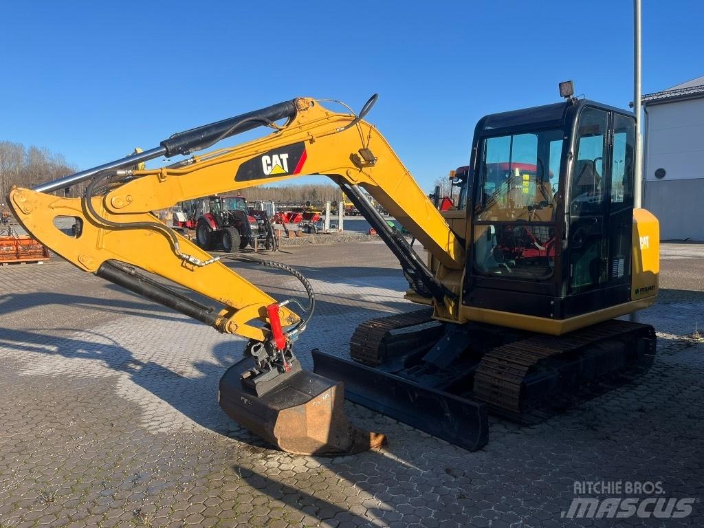 CAT 305.5 E2 Мини екскаватори < 7 т
