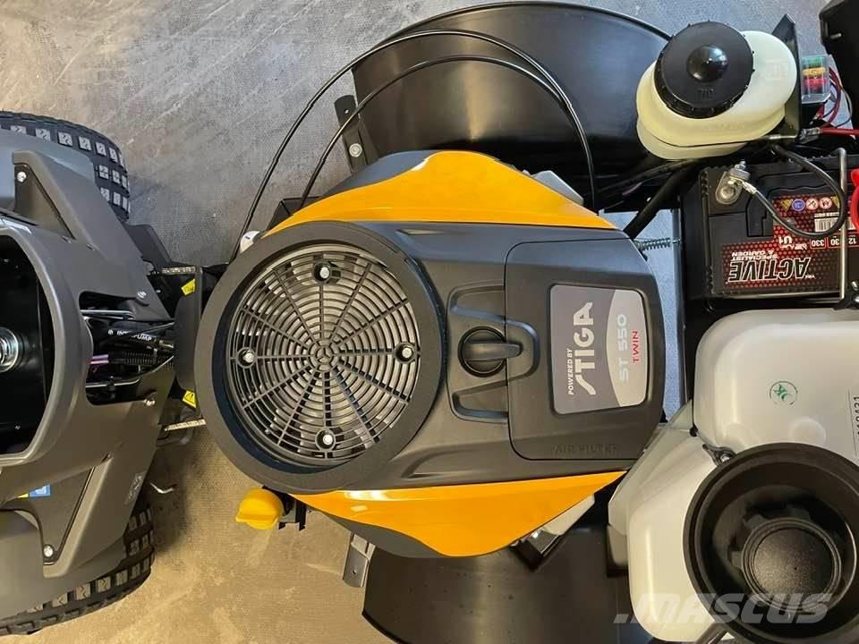 Stiga Park 500 WX Тракторни косачки