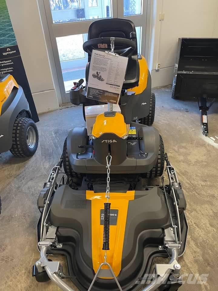 Stiga Park 500 WX Тракторни косачки