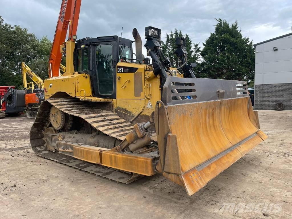 CAT D 6 T LGP Верижни булдозери
