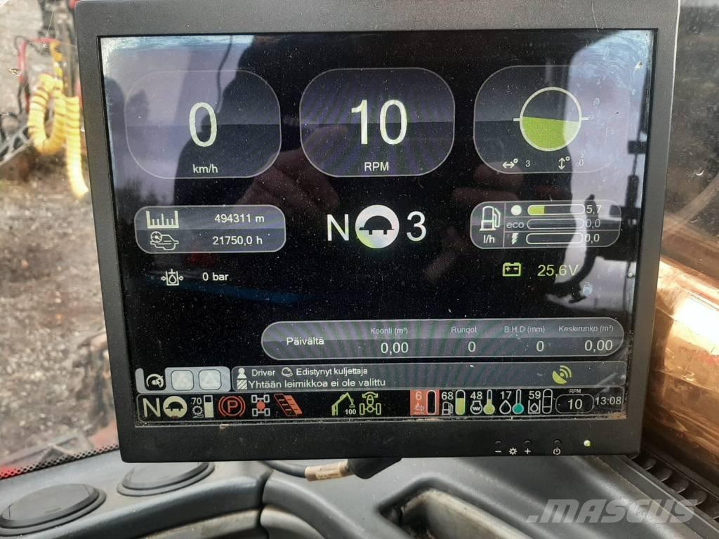 Komatsu 901 Харвестери