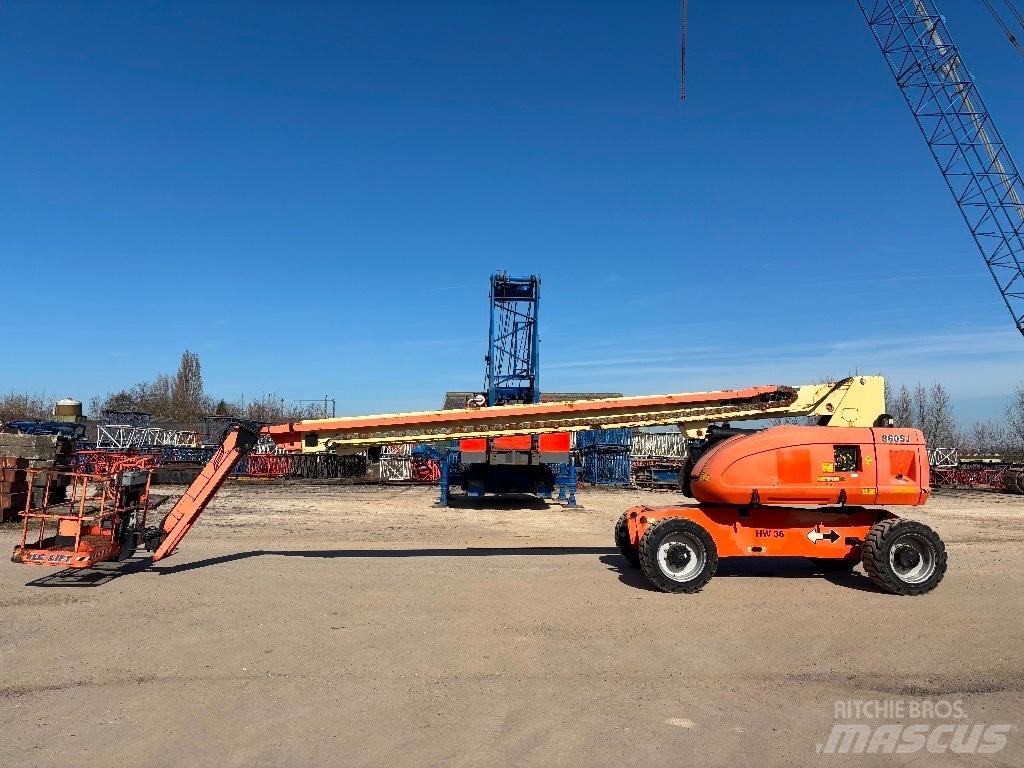 JLG 860 SJ Телескопични повдигачи
