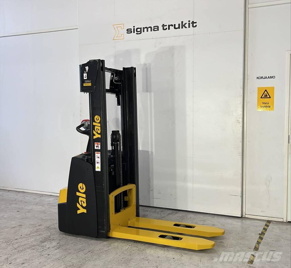 Yale MS 10 Колички високоповдигачи с теглич