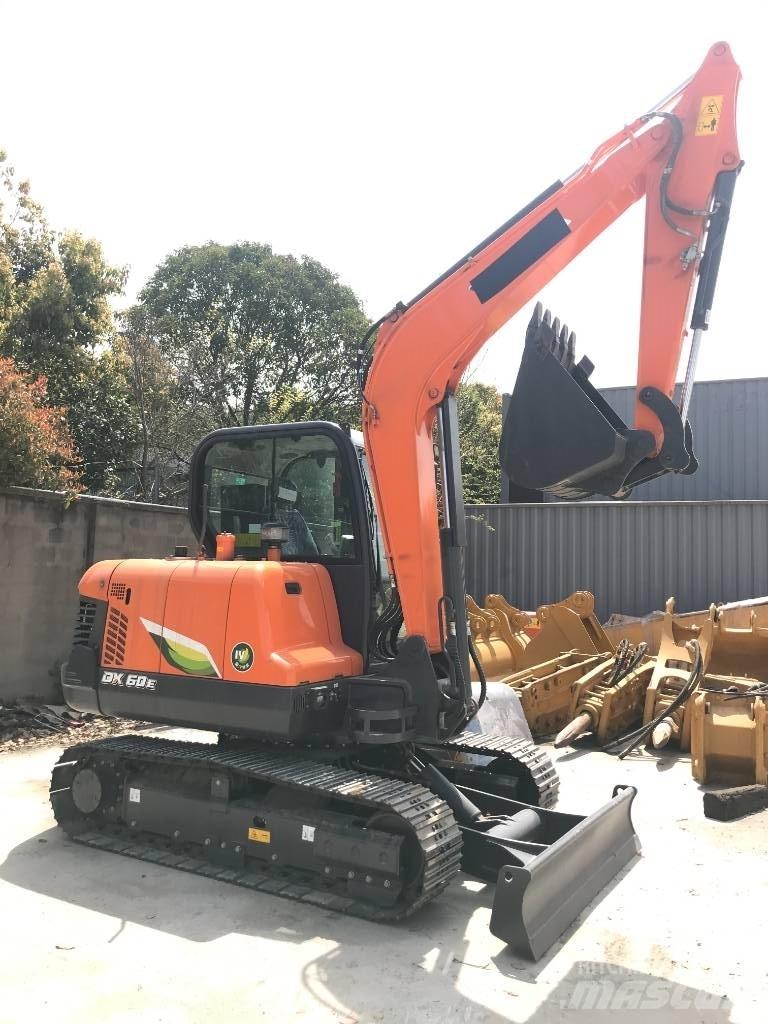 Doosan DX 60 Мини екскаватори < 7 т
