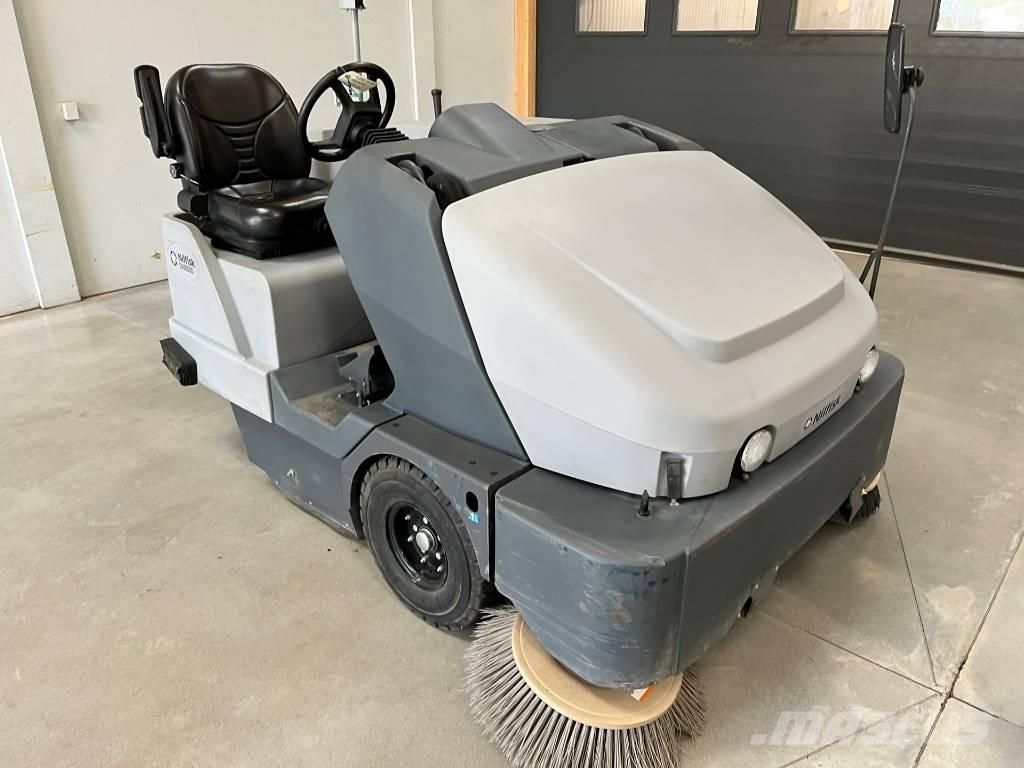 Nilfisk SW 8000 Машини за почистване на закрито
