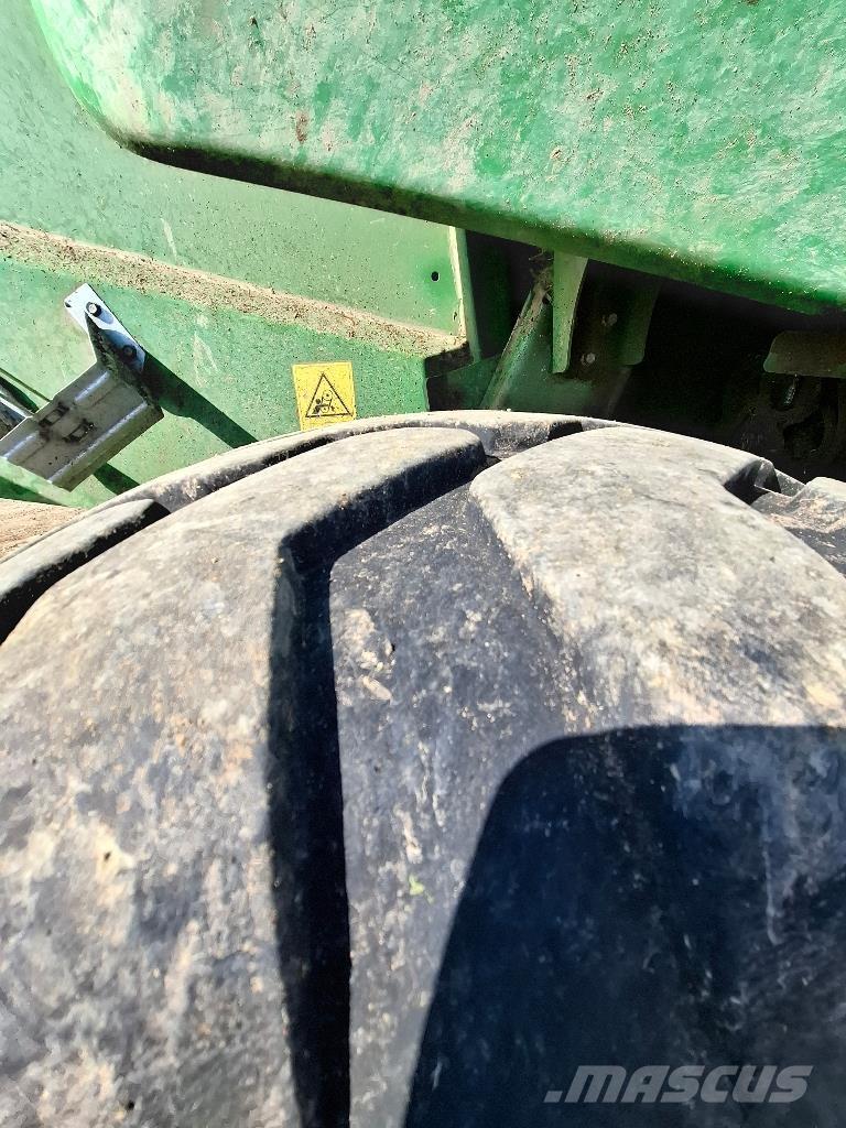 John Deere V461M Сламопреси за кръгли бали
