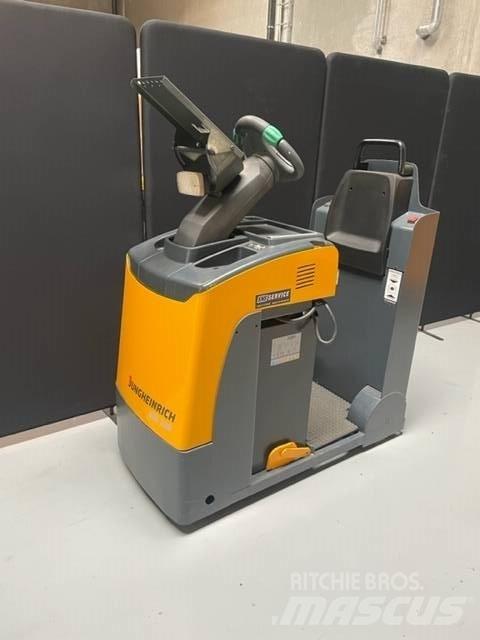 Jungheinrich EZS 130 Валачещи камиони