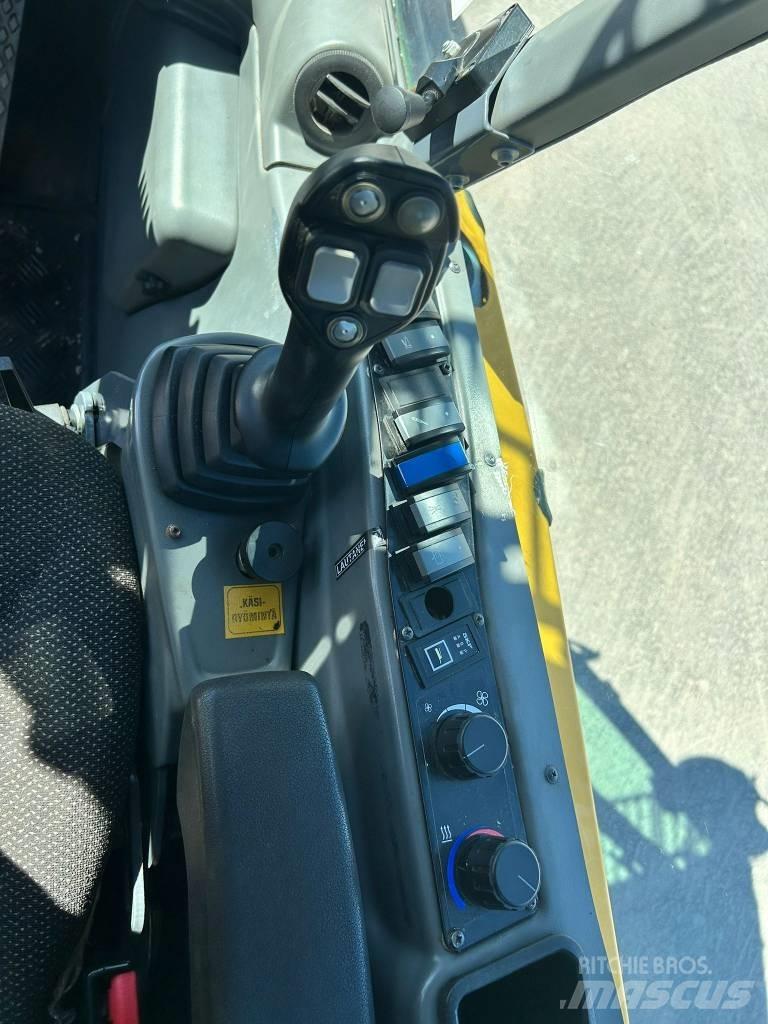 Wille 265 Компактни трактори