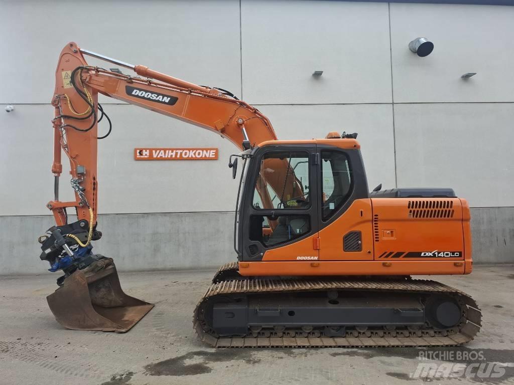Doosan DX 140 LC Верижен екскаватор