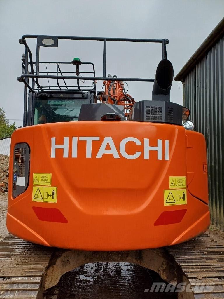 Hitachi ZX 135 US-6 Верижен екскаватор