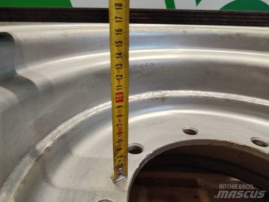 Merlo P 13x20 rim Гуми