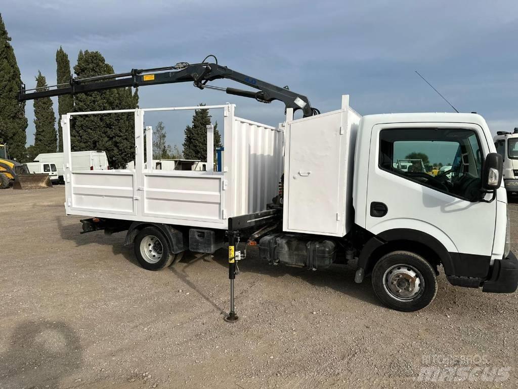 Nissan NT 400 Автокранове