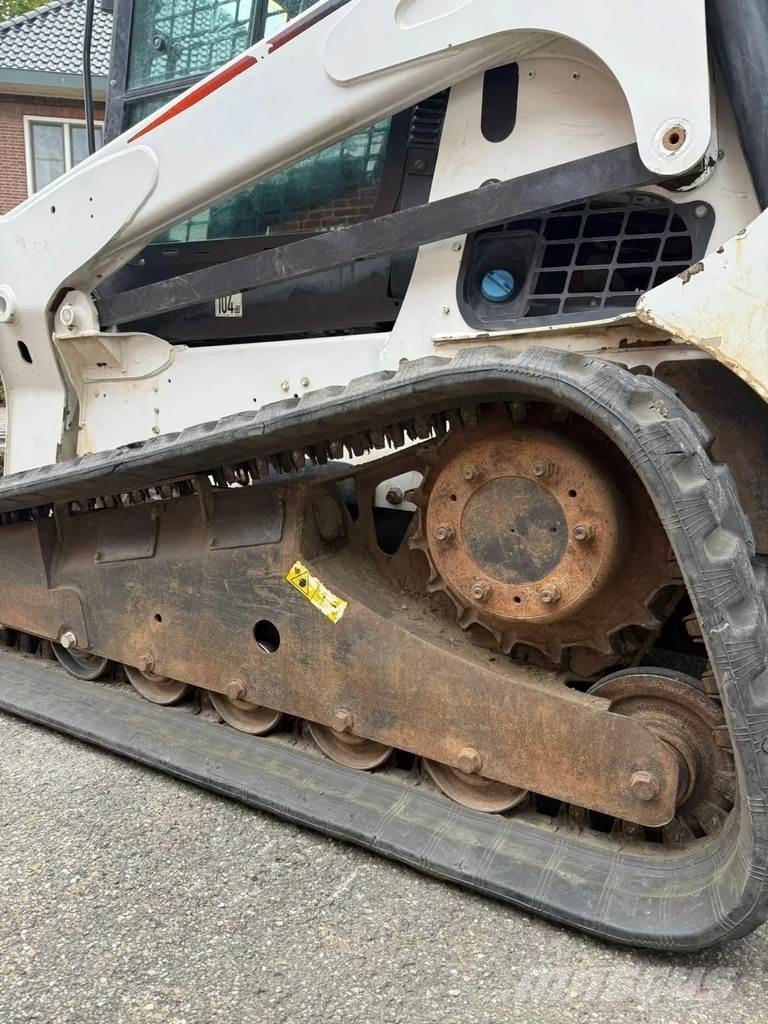 Bobcat T770 Мини товарачи
