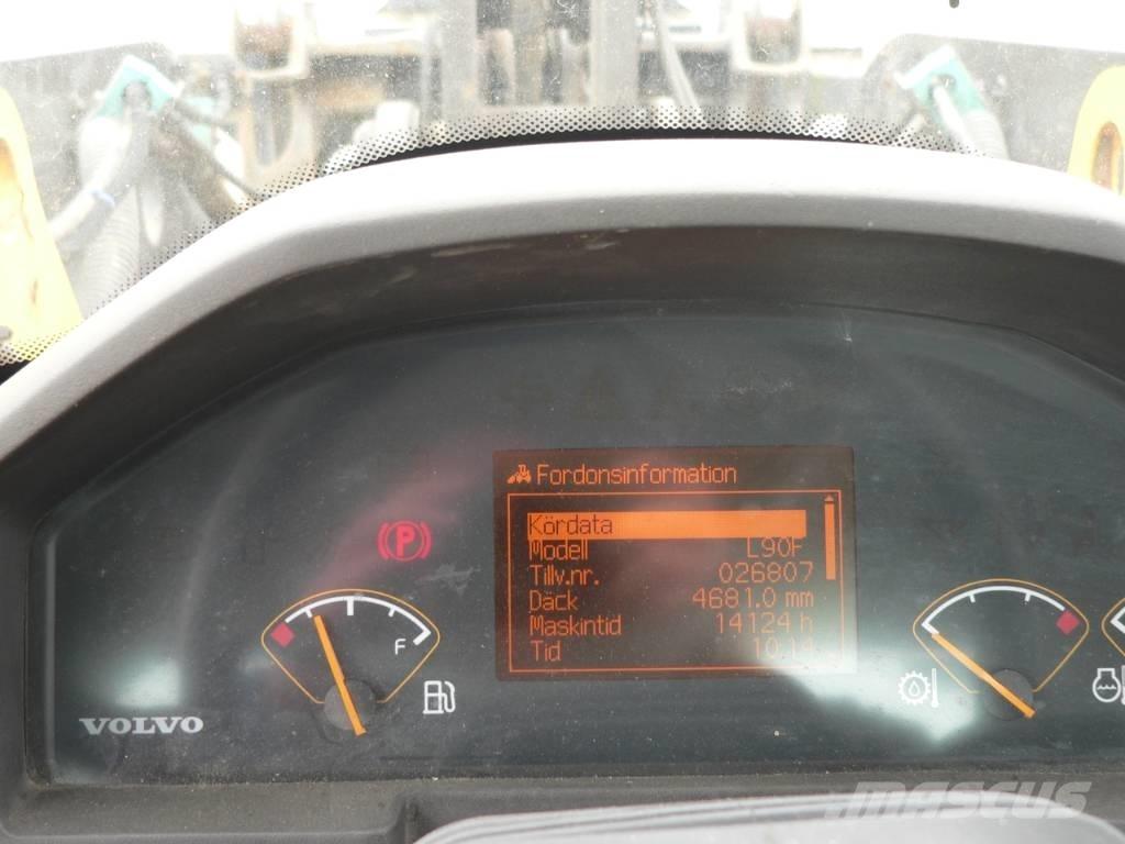 Volvo L 90 F Колесни товарачи