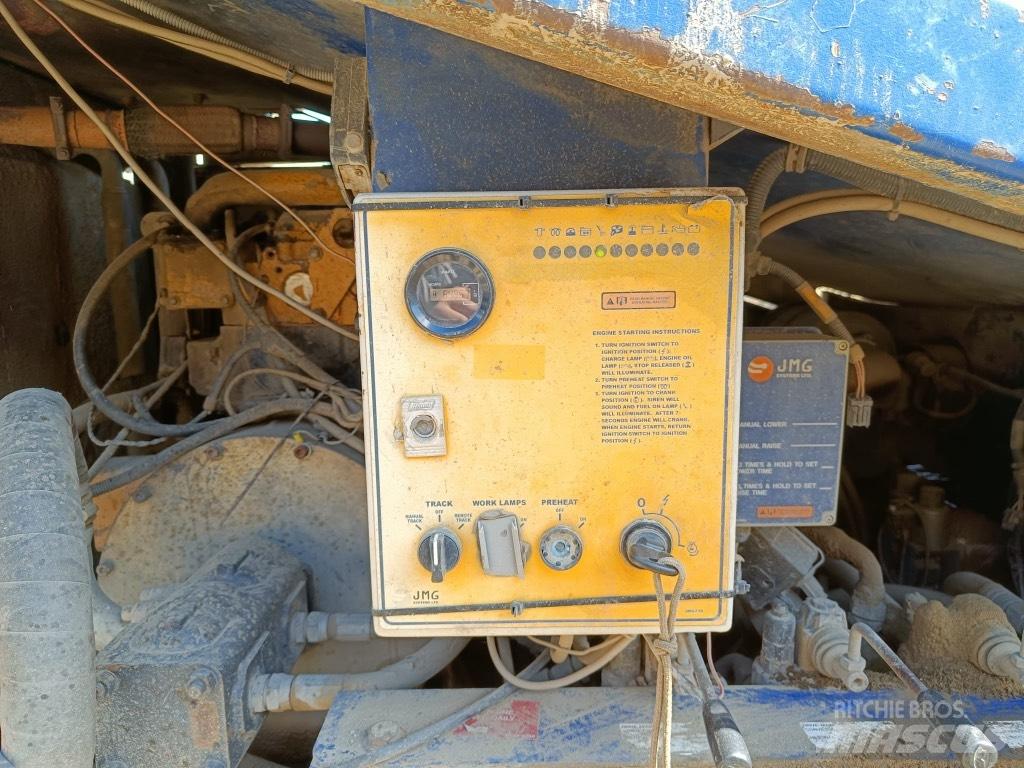 Fintec 542 Мобилни скрийнери
