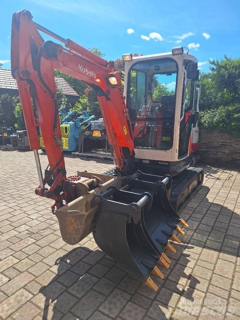 Kubota U 20-3 Мини екскаватори < 7 т