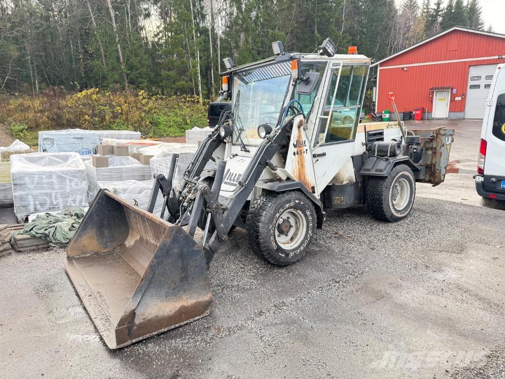 Wille 445 P 504-T Комунални съоражения