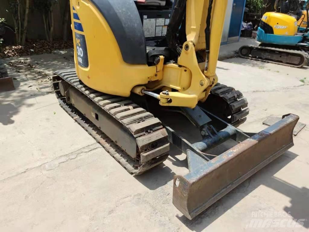 Komatsu PC 20 Мини екскаватори < 7 т