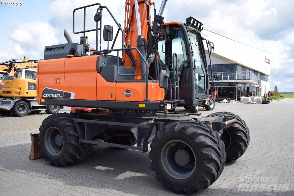 Doosan DX 140 W-5 Колесни екскаватори