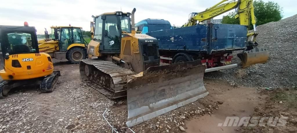 CAT D 6 K LGP Верижни булдозери

