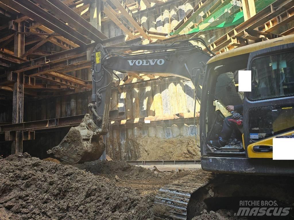Hyundai ECR145C Средни екскаватори 7т - 12т