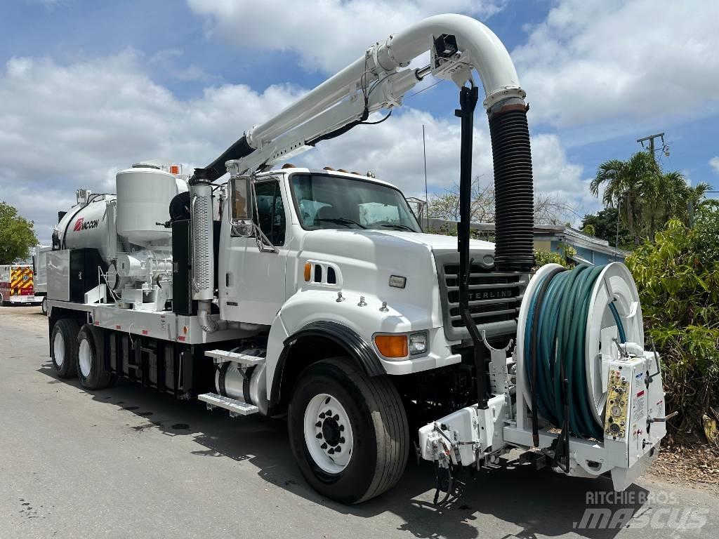 Sterling L 8500 Комби / вакуум камиони
