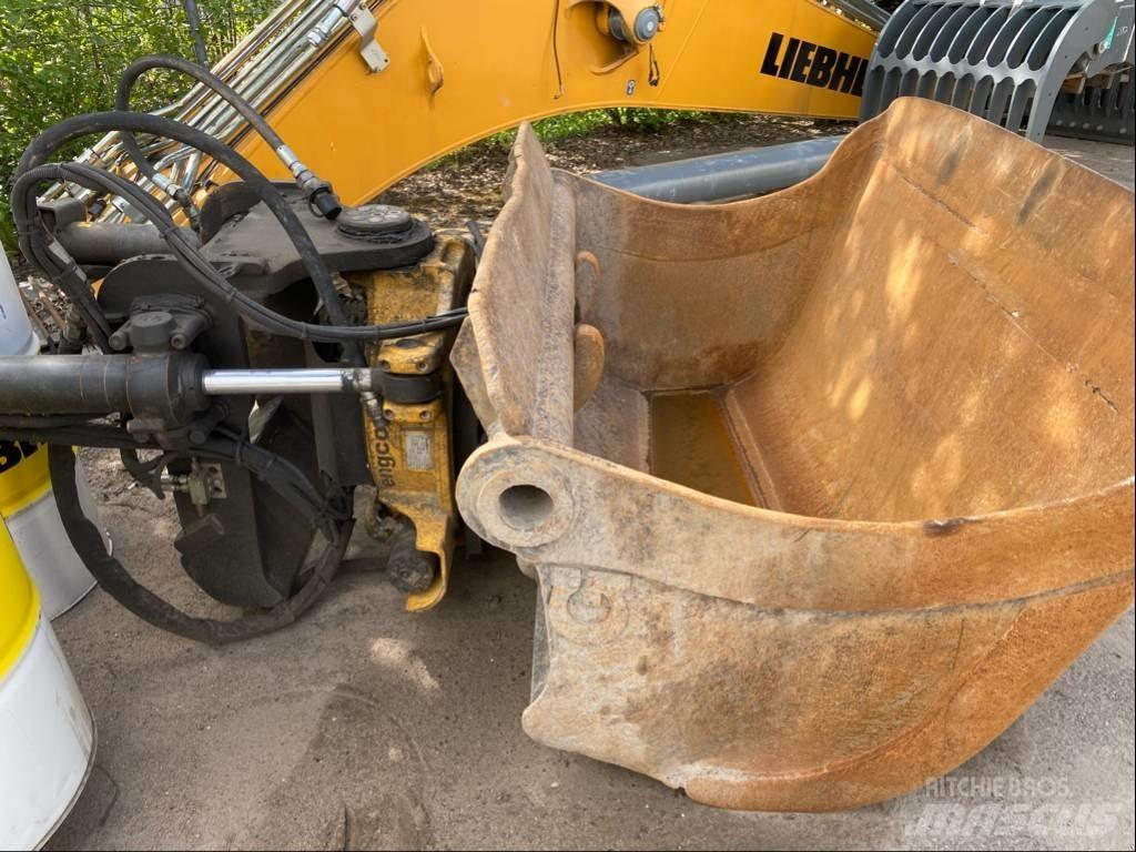 Hitachi ZX 250 LC-6 Верижен екскаватор