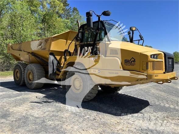 CAT 730C2 Дъмпери/моторни превозни средства