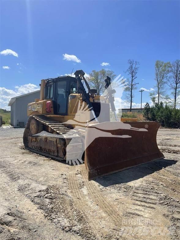 CAT D6T XL Верижни булдозери
