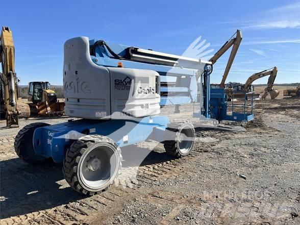 Genie Z60/34 Съчленени стрелови подемници