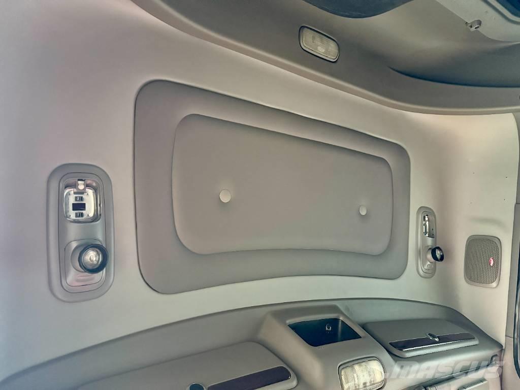 Peterbilt 388 Влекачи