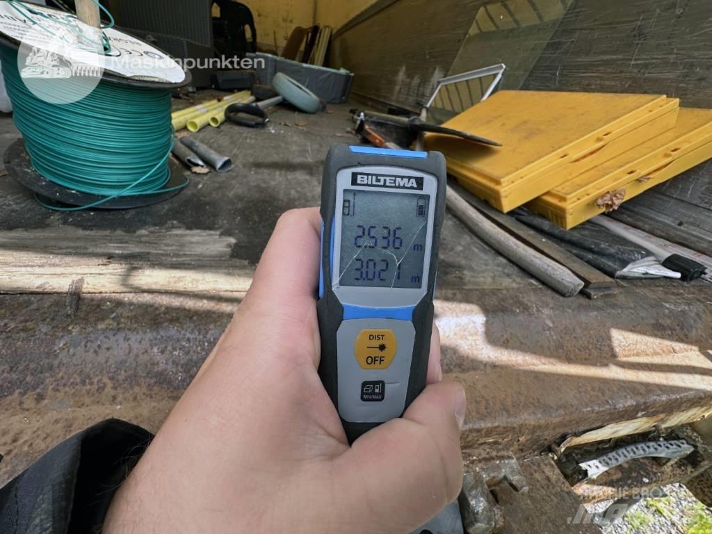 Spier AGL 390 Ремаркета фургони