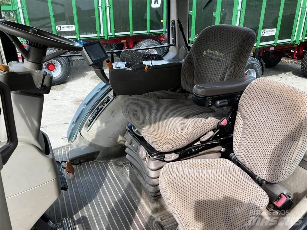 John Deere 8335R Трактори