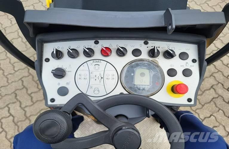 Bomag BW 100 AD M-5 Двойни барабанни ролки
