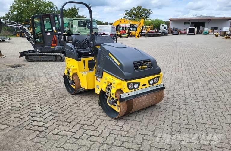 Bomag BW 100 AD M-5 Двойни барабанни ролки
