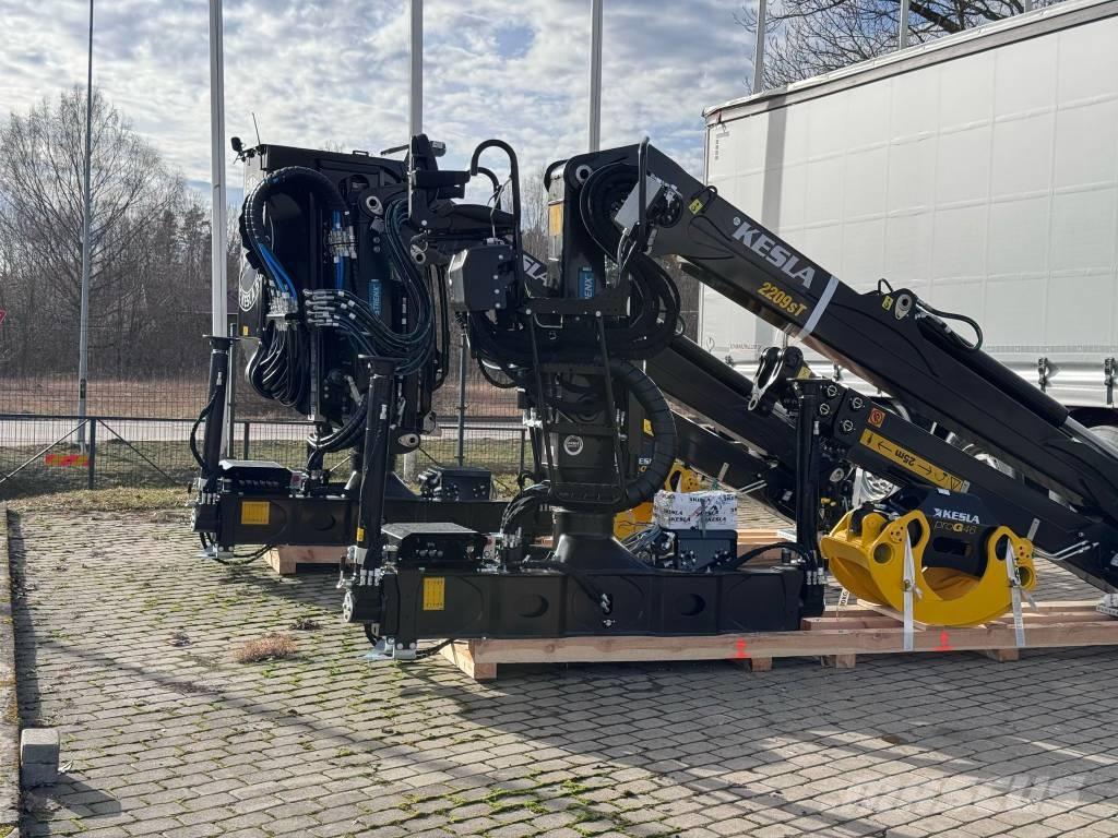 Kesla 2209ST Каранове за дървен материал