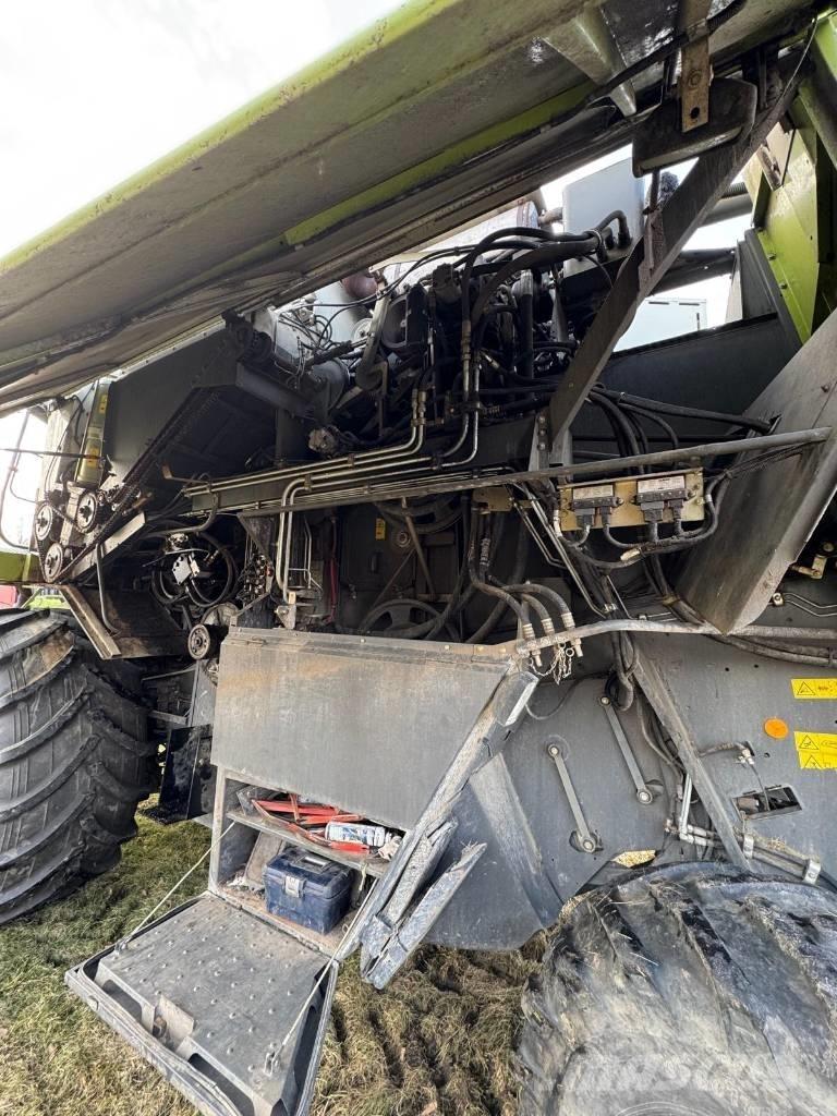 CLAAS Lexion 570 Комбайни