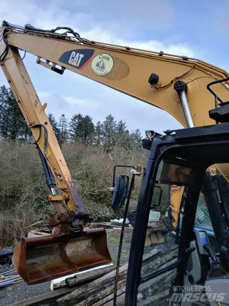 CAT 320 E Екскаватори с дълго рамо