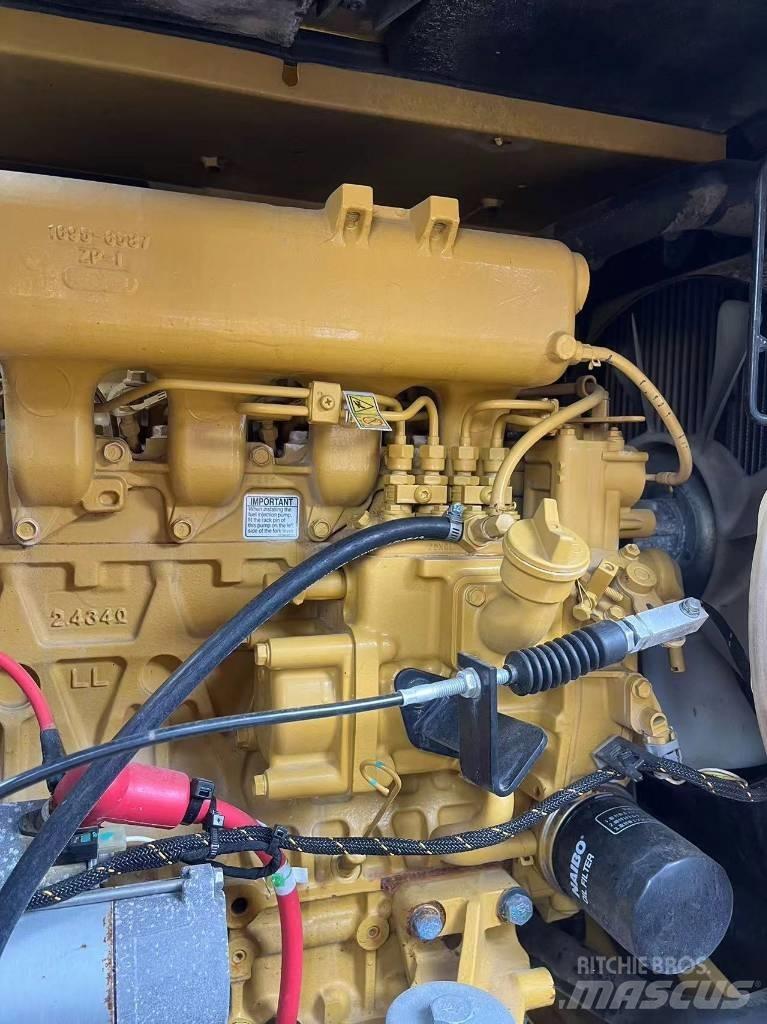 CAT 307.5 Верижен екскаватор