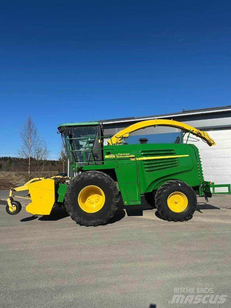 John Deere 7200 Самоходни фуражири