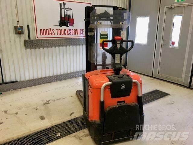 BT SPE 125 L Колички високоповдигачи с теглич
