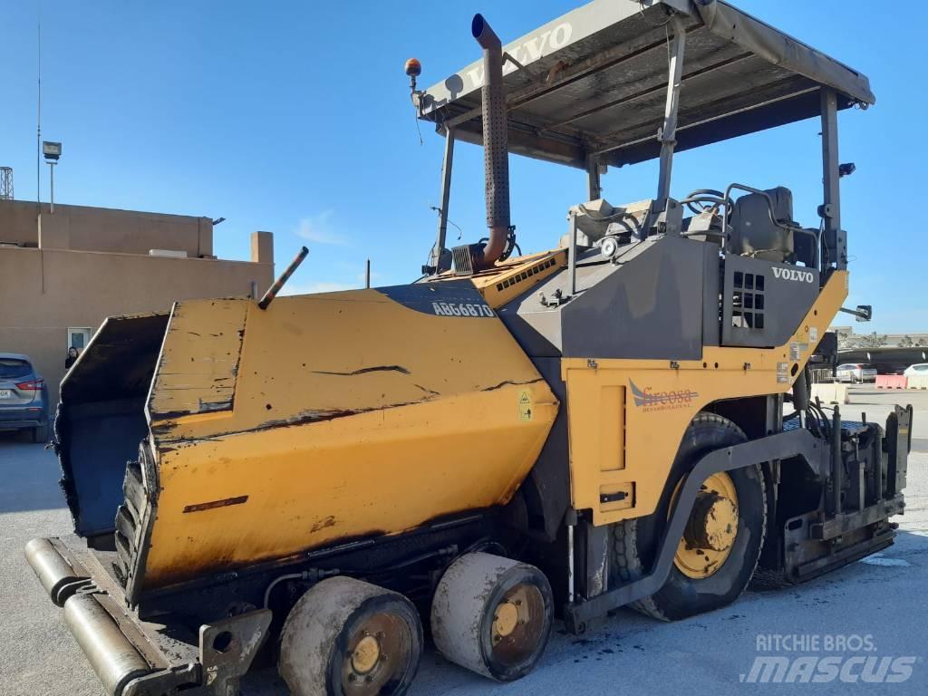 Volvo ABG 6870 Машини за асфалт