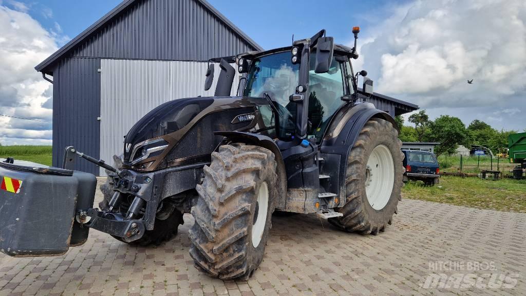 Valtra Q 305 Трактори