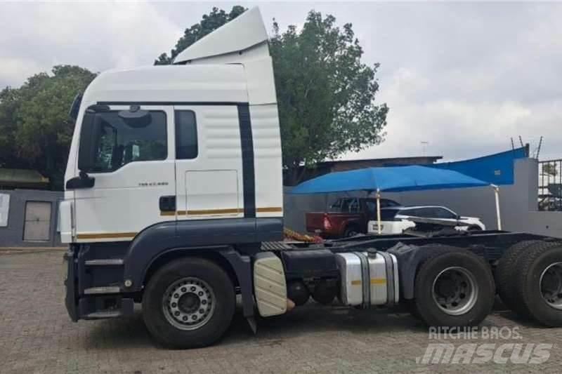 MAN 27.480 Други