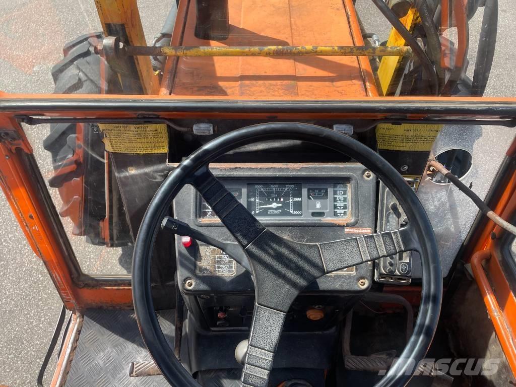 Fiat 680 DT Трактори