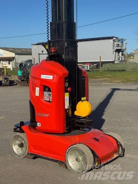 Manitou 100 VJR Вертикални мачтови повдигачи
