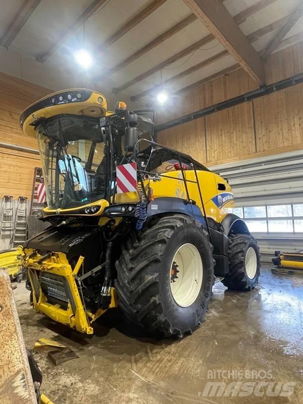 New Holland FR 650 Самоходни фуражири