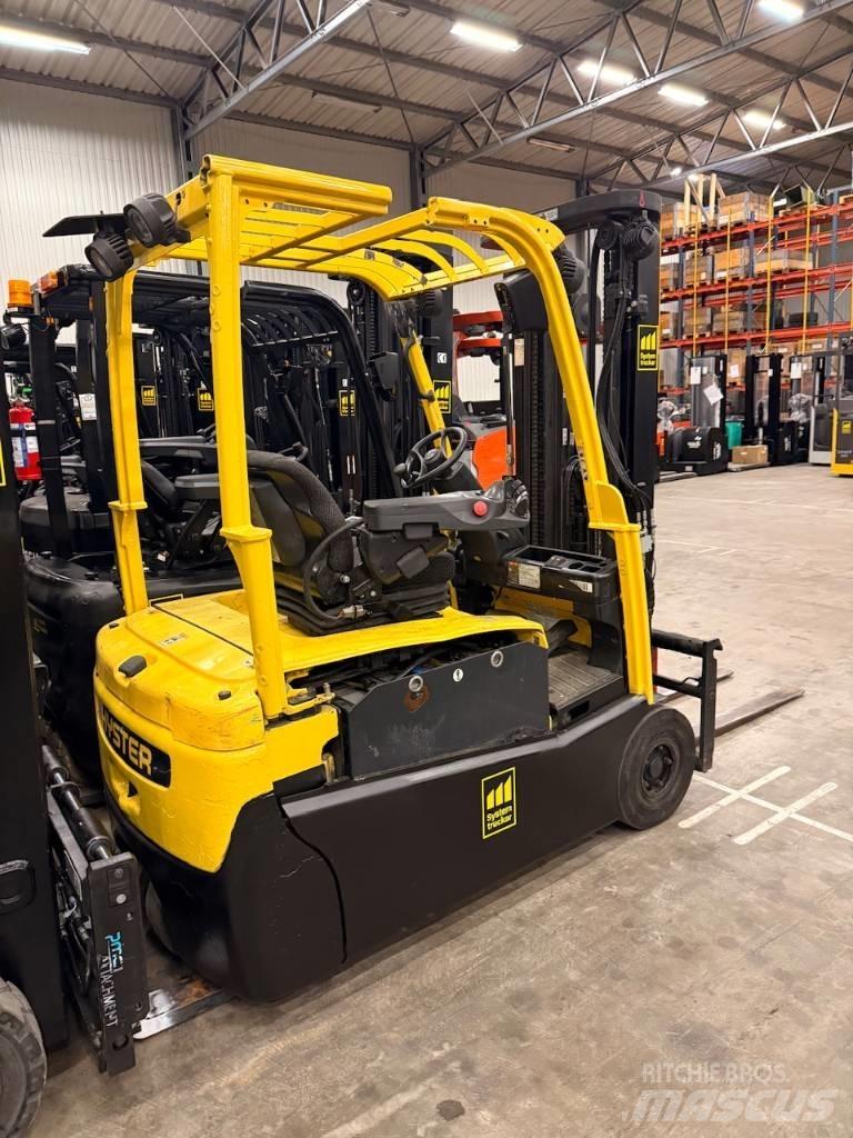 Hyster J1.6XNTLWB Електрически вилични кари-повдигачи