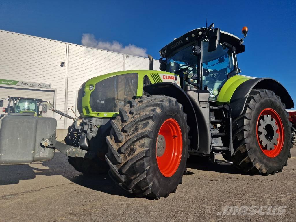 CLAAS Axion 960 Трактори