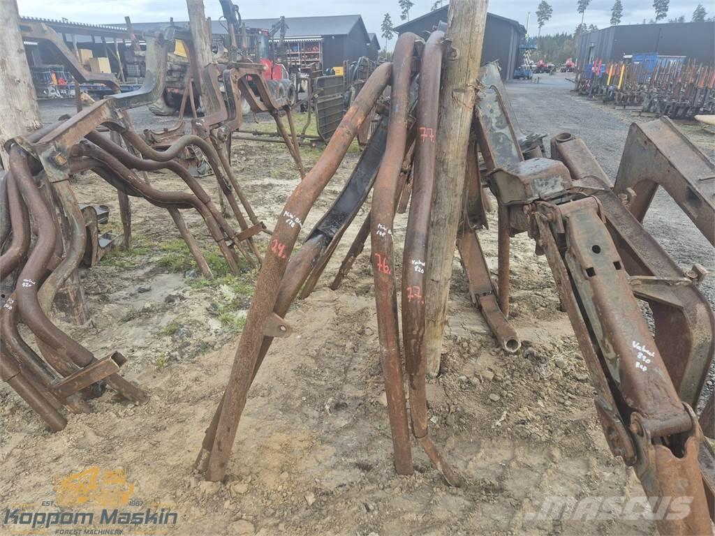 Valmet 820 Други компоненти
